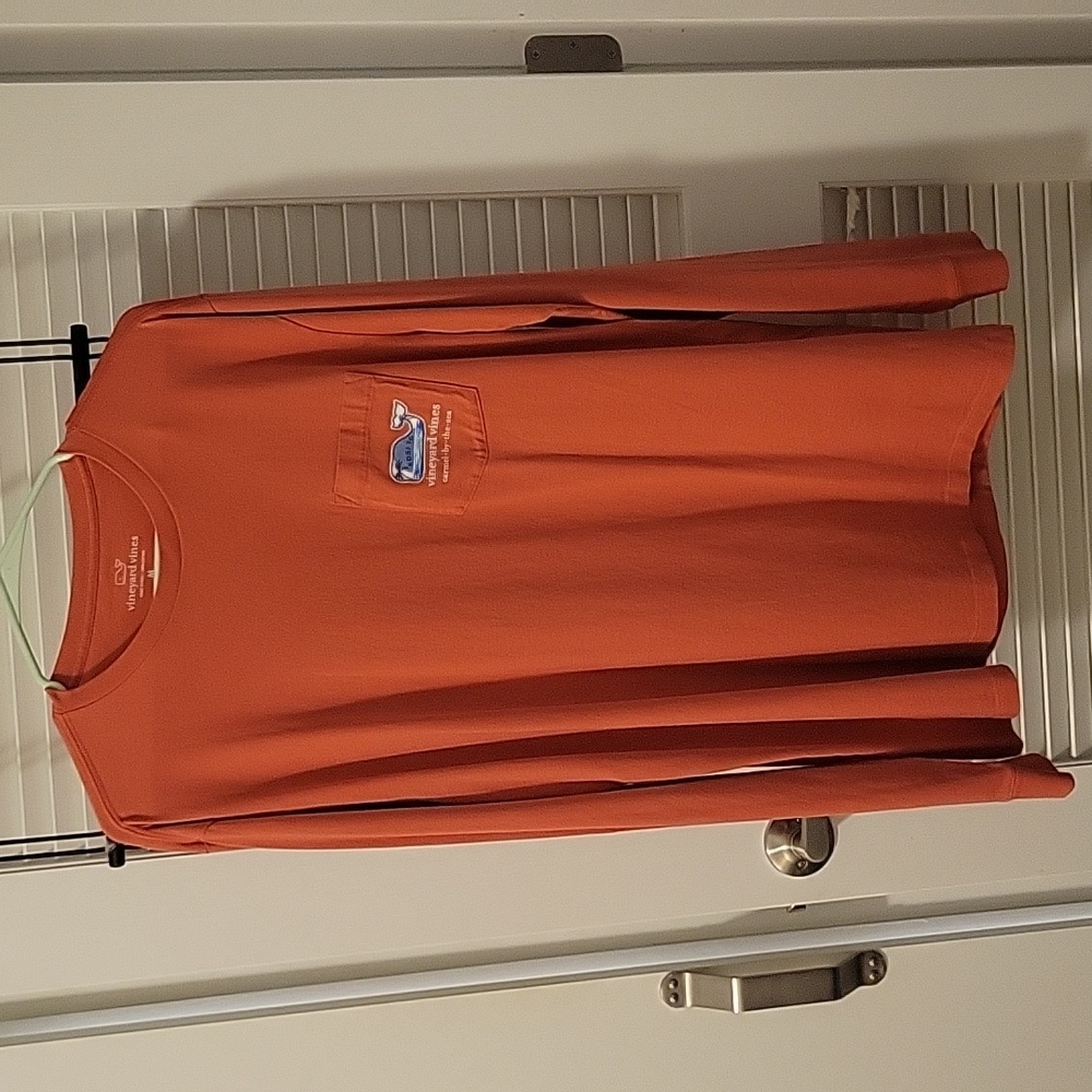 Vineyard Vines Long Sleeve Medium